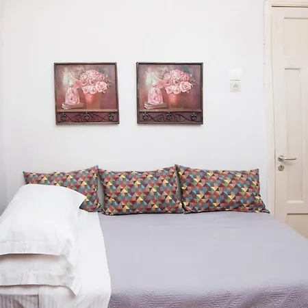 House, Marina Home, Athens Avenue, Pátra