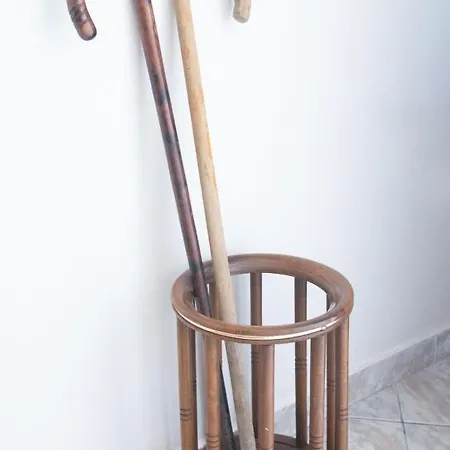 Apartman House, Marina Home, Athens Avenue,