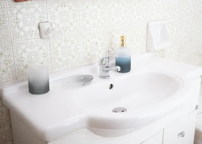 House, Marina Home, Athens Avenue, Patras